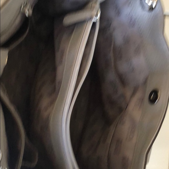 Michael Kors Bag - Picture 5 of 8